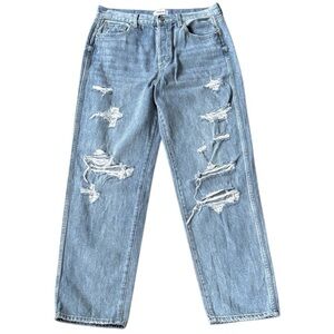 EUC PISTOLA Distressed Relaxed Lightwash Jeans Size 27